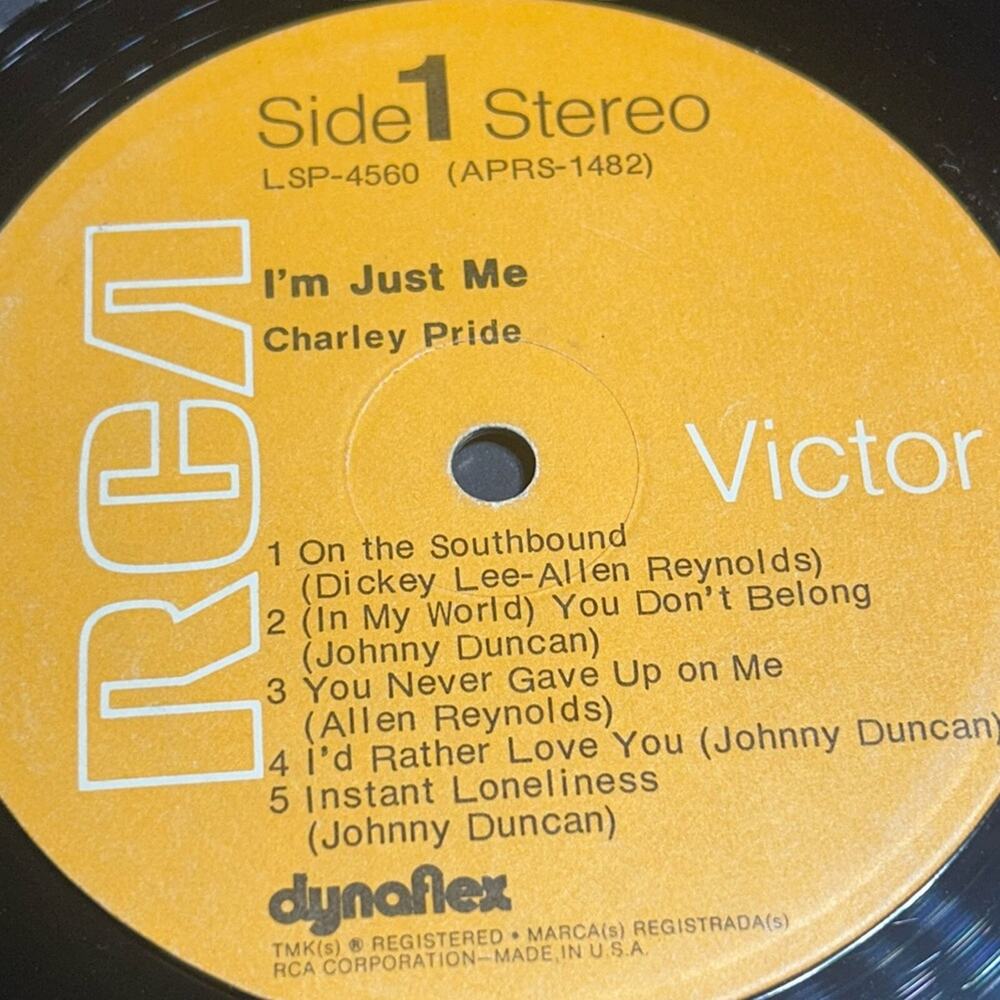 Charley Pride Vinyl Record - I'm Just Me - 1971 - Picture 3 of 4